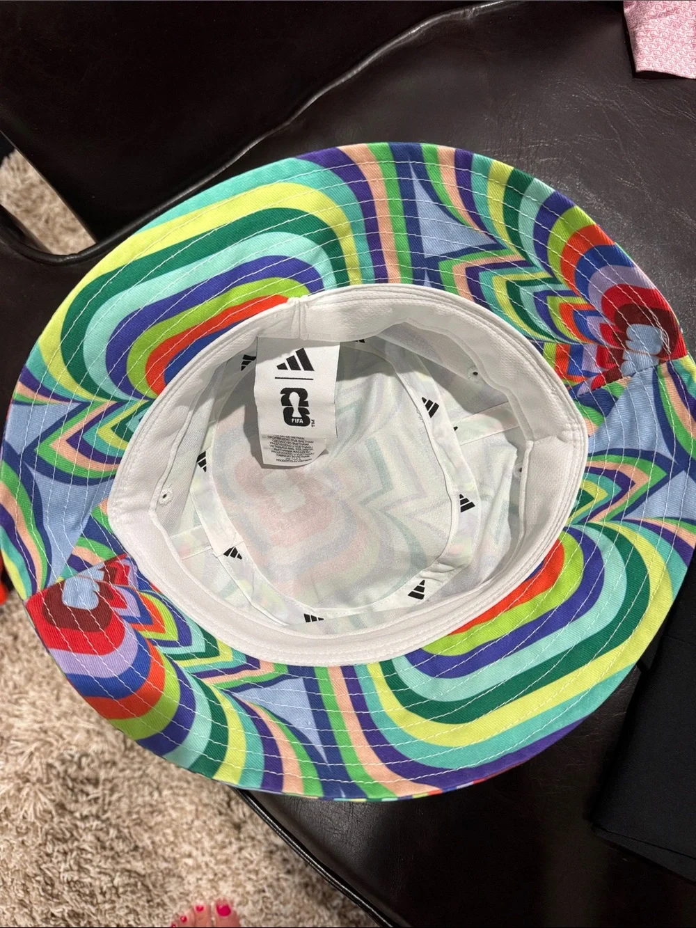 adidas vibrant bucket